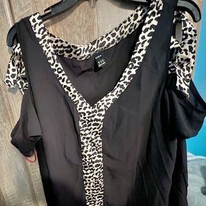 Never worn cheetah print XL